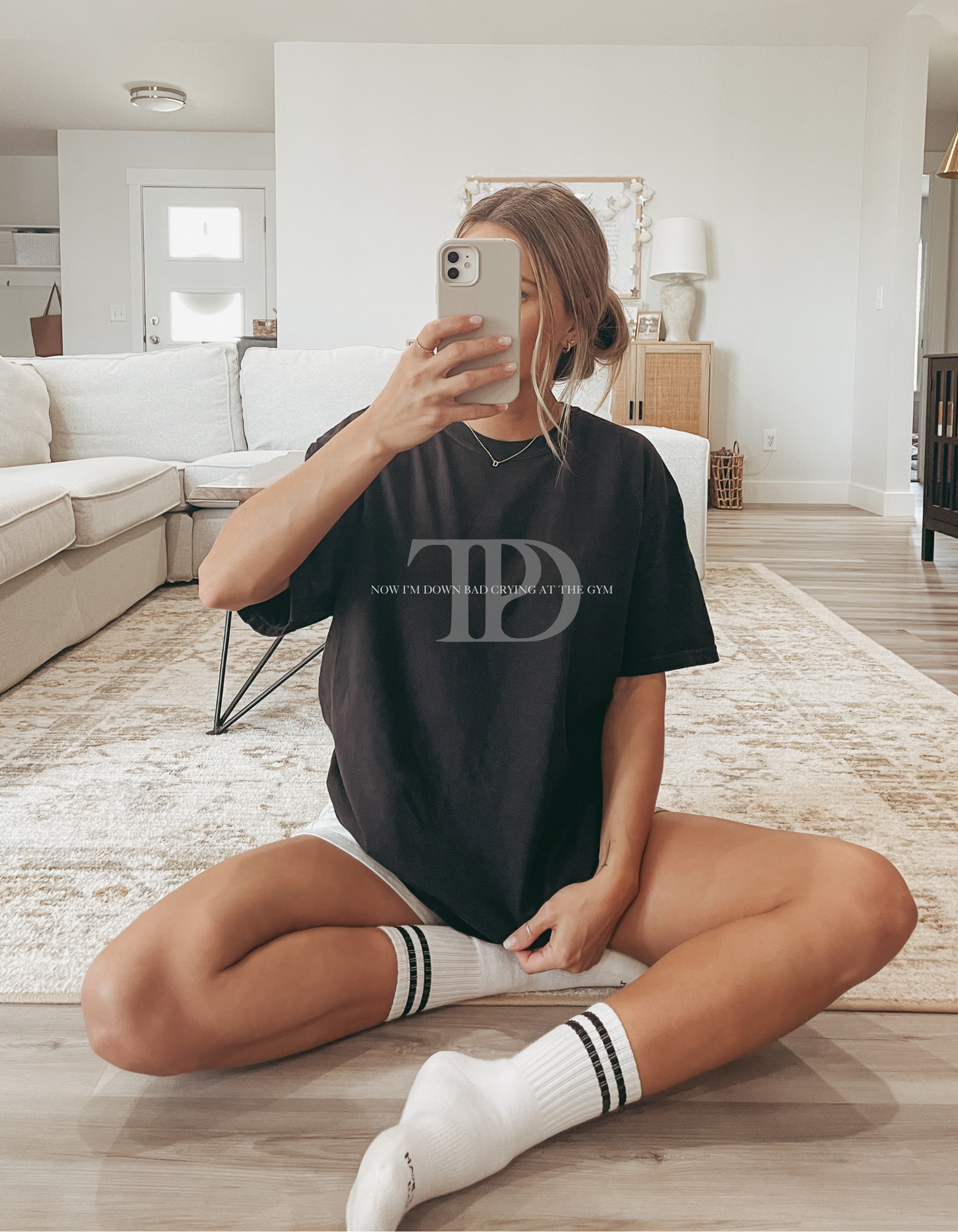 Down Bad Crying At The Gym Unisex T-shirt